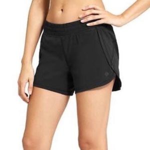 Athleta Racer Run Shortie, Black, Size Large
